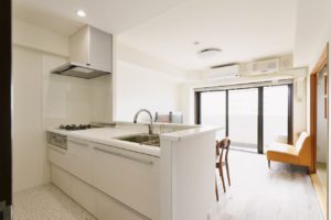 明るく広がりのあるLDK空間を実現