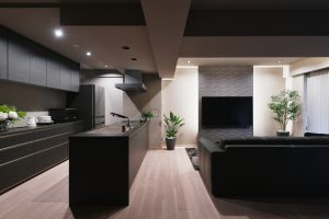 築23年マンションリノベ | キッチンから眺める四季