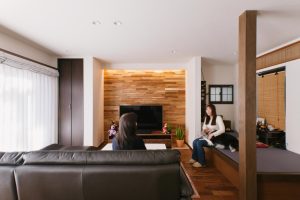 築33年戸建てリノベ | レコードが響く、思い入れの品と回遊動線